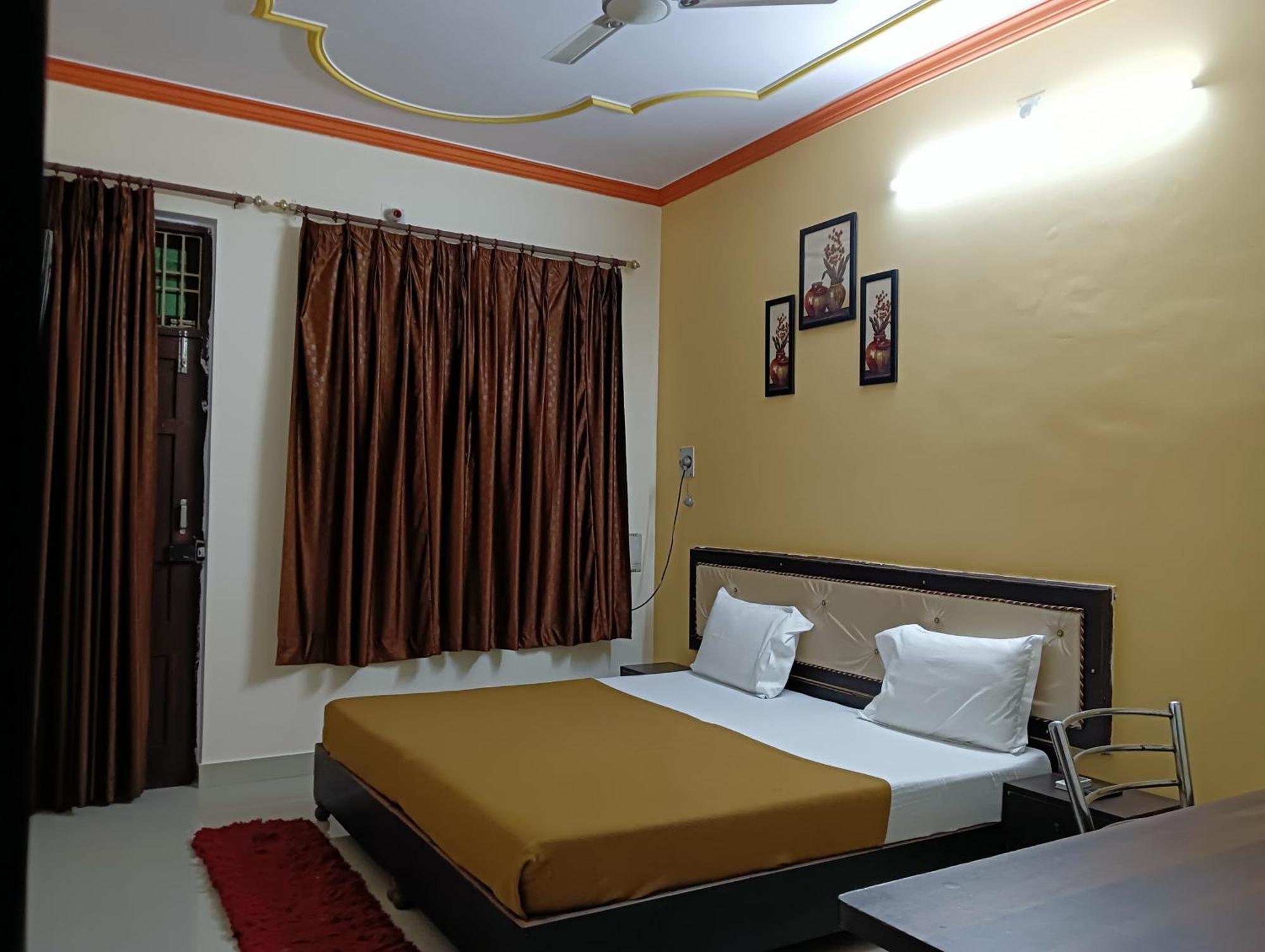 Varuna Palace Varanasi , Near Mandir & Ghat'S Exterior foto
